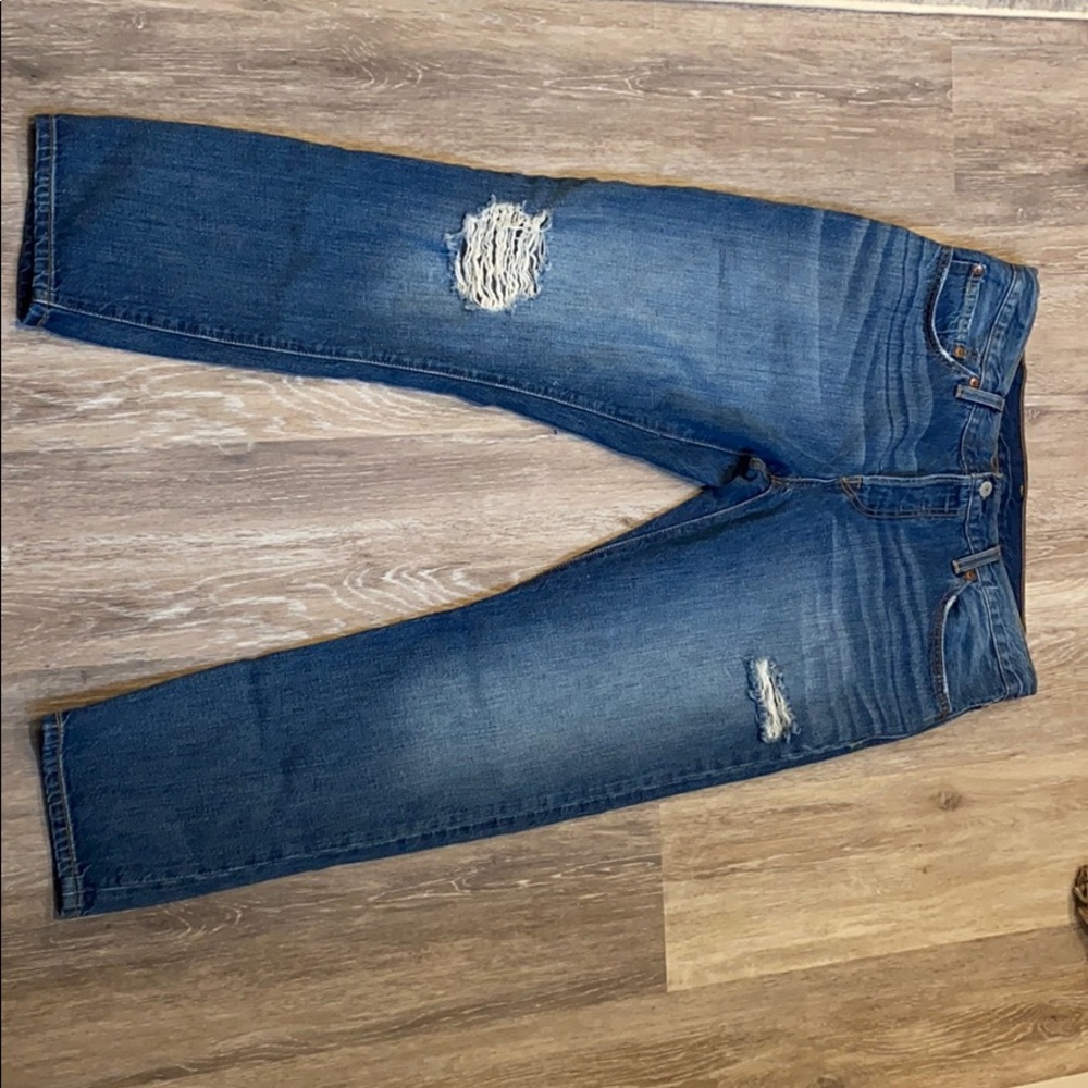 Distressed Levi Jeans